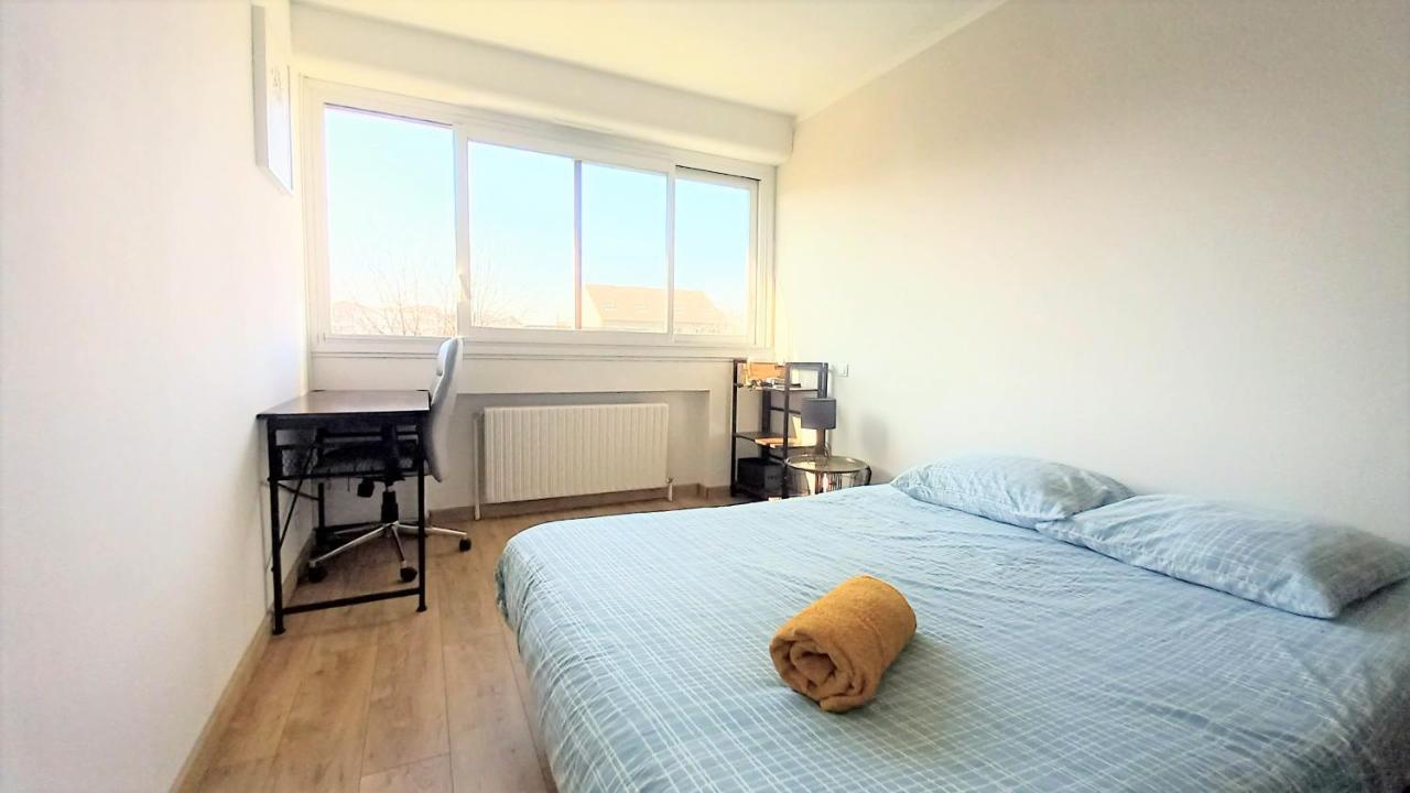 Magnifique Cocon - Metro A Republique - 2 Belles Chambres Avec Dressings - Wifi Gratuit - Netflix - Au Calme Absolu - Lumineux - Jardin Arbore Partage Dans La Residence Villeurbanne Luaran gambar
